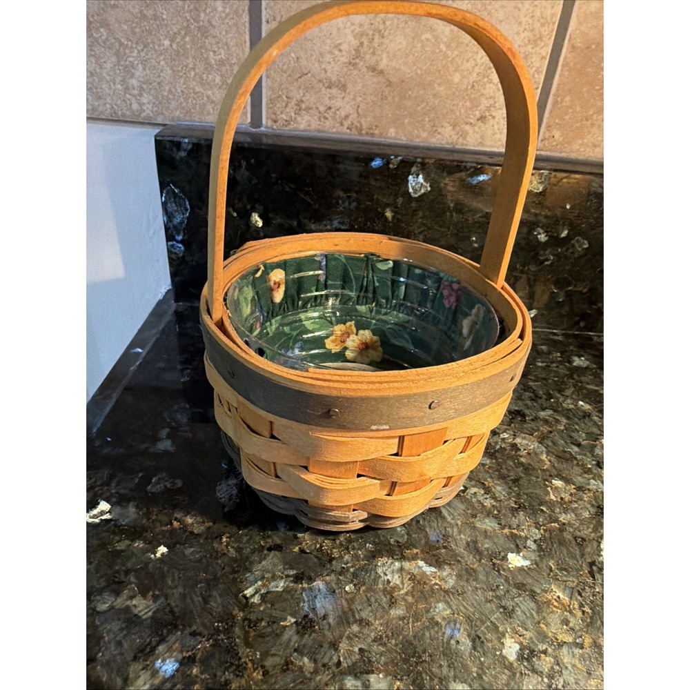 Vintage Longaberger Basket Mothers Day Ring With Handle,‎ Liner And Protector